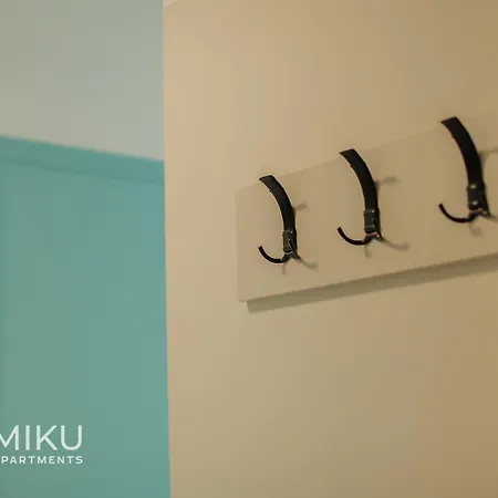 Apartment Miku - Bright 1 Bedroom At Olympic *
